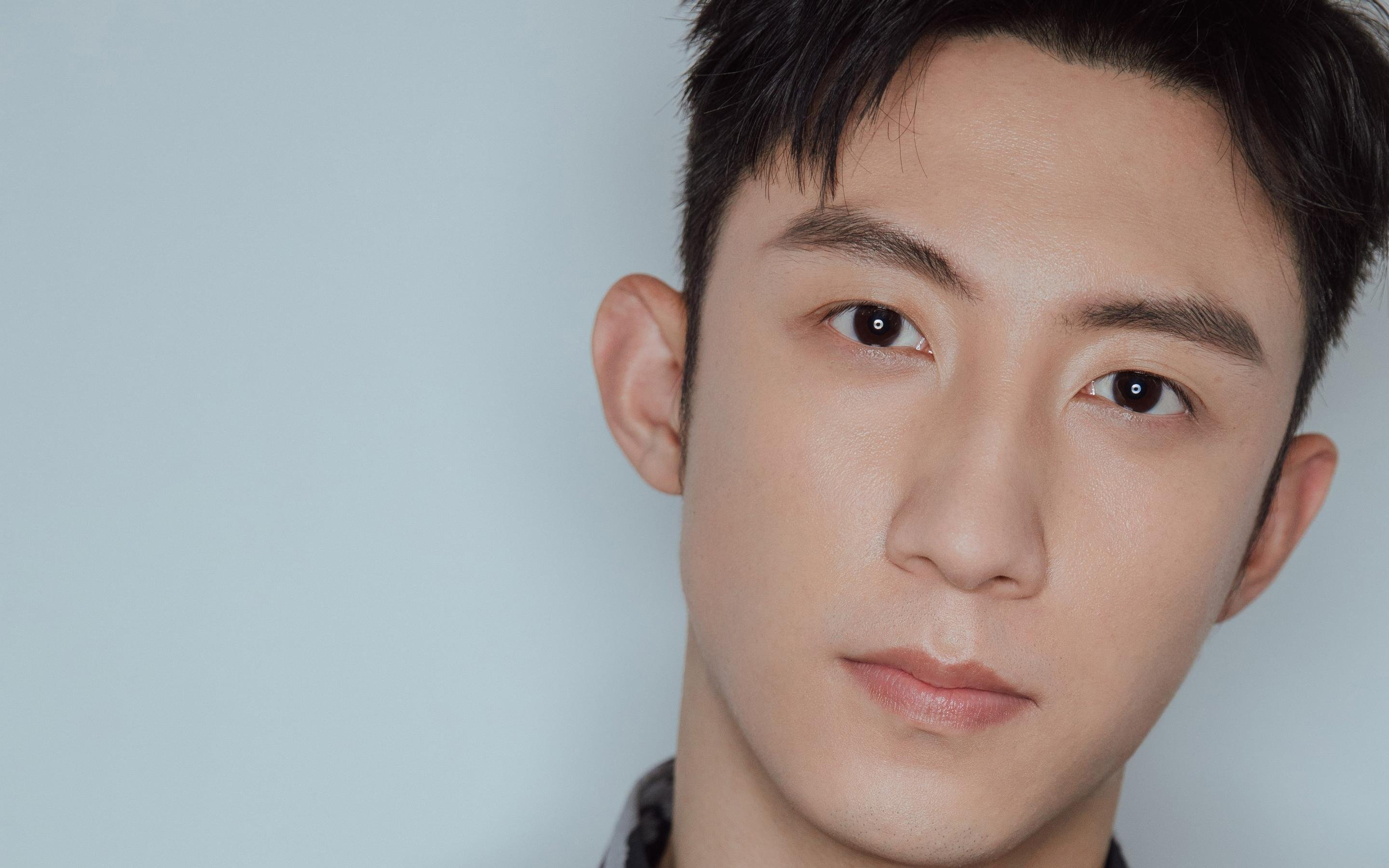 球员在对阵强队时的数据是否更关键,对方球队